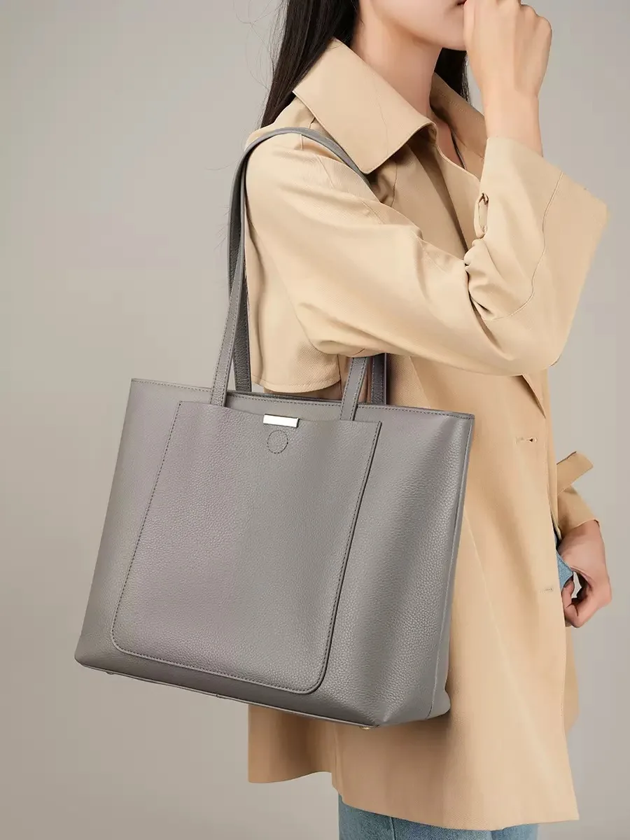 2026 New Arrival Genuine Leather Tote Bag, High-end Large Capacity Shoulder Bag, Versatile Commute Handbag for Women
2026 New Arrival Genuine Leather Tote Bag, High-end Large Capacity Shoulder Bag, Versatile Commute Handbag for Women