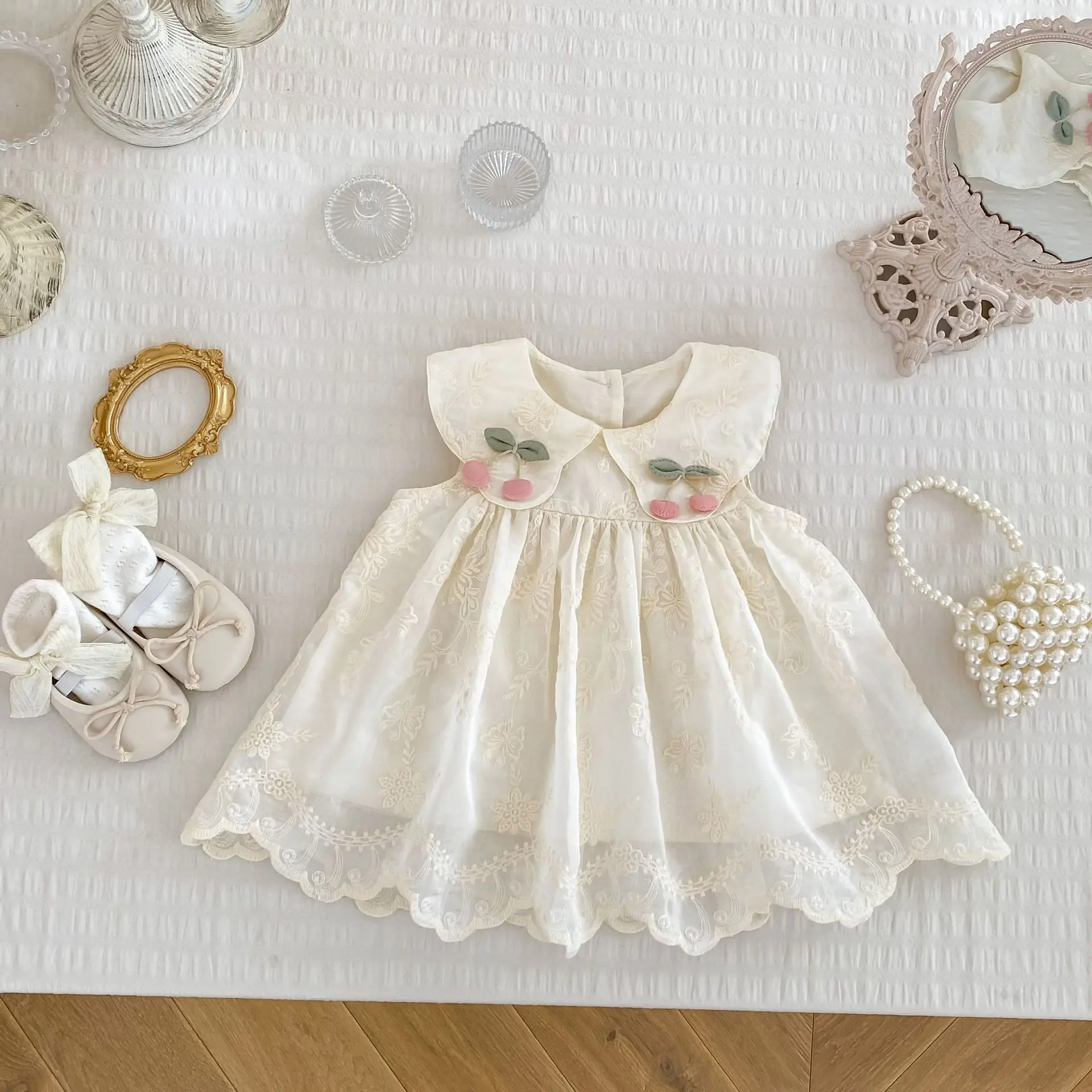 New Summer Dress for Girls Sweet Flower Embroidery Princess Dress with Ruffles and Sleeveless Vest for Baby Girls
New Summer Dress for Girls Sweet Flower Embroidery Princess Dress with Ruffles and Sleeveless Vest for Baby Girls