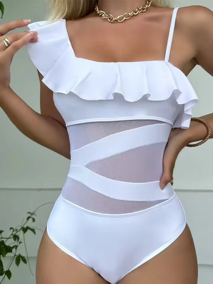 Vzvn Fashion Sportswear Women Sexy Vintage Sleeveless Swim Solid Ruffles High Waist 2025 New All Season One Piece Suits Swimwear
Vzvn Fashion Sportswear Women Sexy Vintage Sleeveless Swim Solid Ruffles High Waist 2025 New All Season One Piece Suits Swimwear