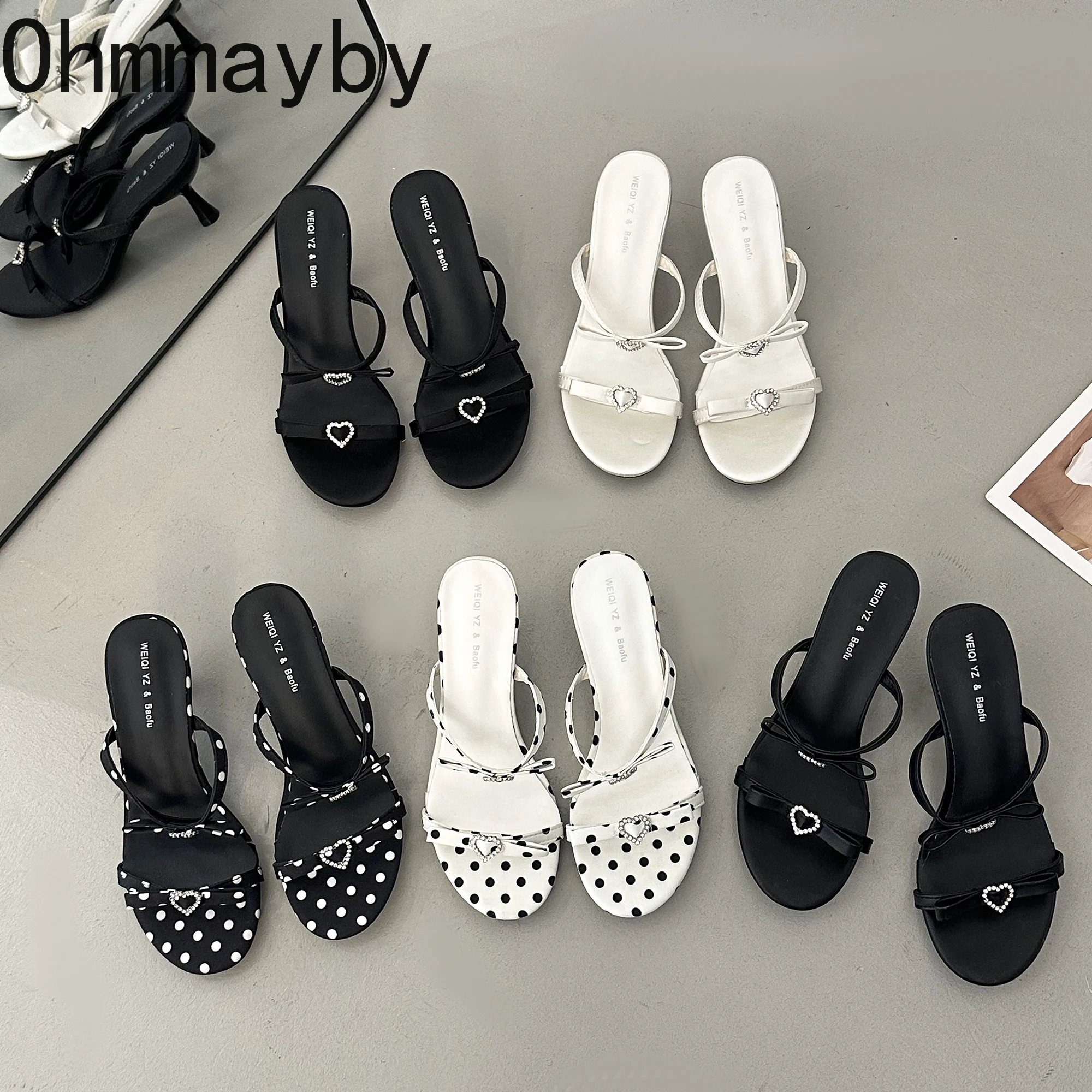 Sweet Heart Rhinestone Kitten Heel Women Slippers Fashion Polka Dot Slip On Dress Slide Elegant Daily Dating Summer Footwear
Sweet Heart Rhinestone Kitten Heel Women Slippers Fashion Polka Dot Slip On Dress Slide Elegant Daily Dating Summer Footwear