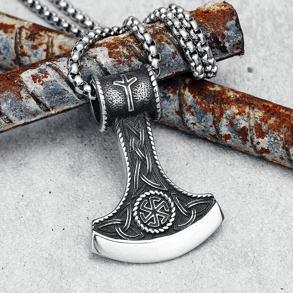Viking AXE Men Pendant Necklace 316L Stainless Steel Nordic Thor's Hammer Chain Rock Punk for Boyfriend Male Jewelry Best Gift
Viking AXE Men Pendant Necklace 316L Stainless Steel Nordic Thor's Hammer Chain Rock Punk for Boyfriend Male Jewelry Best Gift