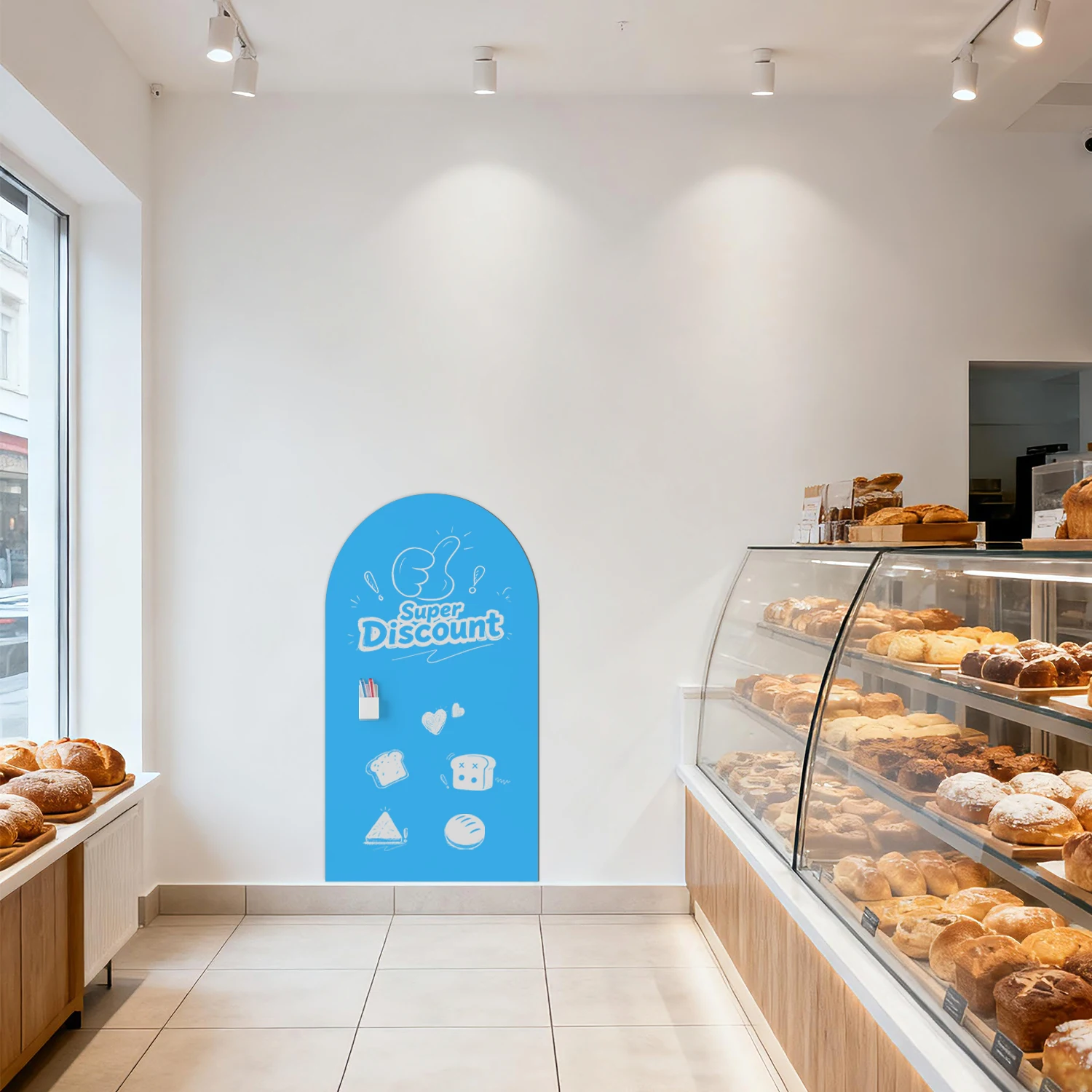 Simple blue arched self-adhesive magnetic tape used for graffiti decoration on the walls of living rooms and children's rooms
Simple blue arched self-adhesive magnetic tape used for graffiti decoration on the walls of living rooms and children's rooms