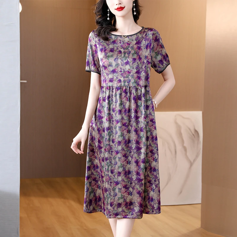 2023Purple Floral Silk Vintage Luxury Evening Dress Women Elegant Casual Loose Waist Prom Clothes Summer Short Sleeve Chic Dress
2023Purple Floral Silk Vintage Luxury Evening Dress Women Elegant Casual Loose Waist Prom Clothes Summer Short Sleeve Chic Dress