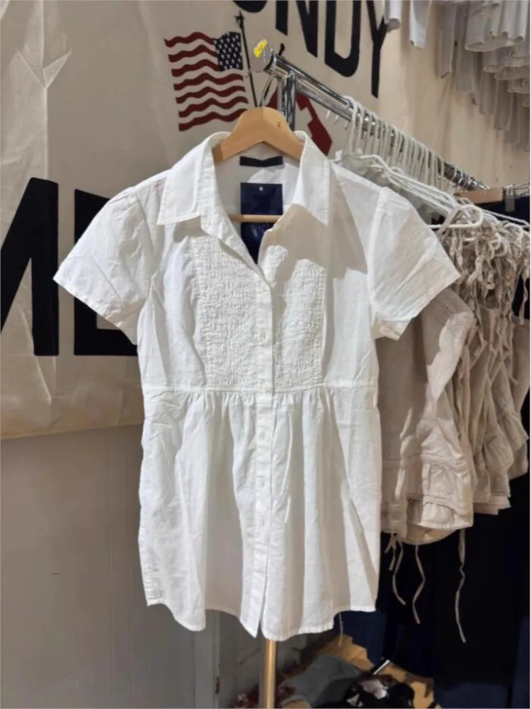 Sweet White Folds Slim T-shirt Blouse Woman Summer Turn Down Collar Short Sleeve Shirts Female Chic Preppy Style Tees Y2K Tops
Sweet White Folds Slim T-shirt Blouse Woman Summer Turn Down Collar Short Sleeve Shirts Female Chic Preppy Style Tees Y2K Tops