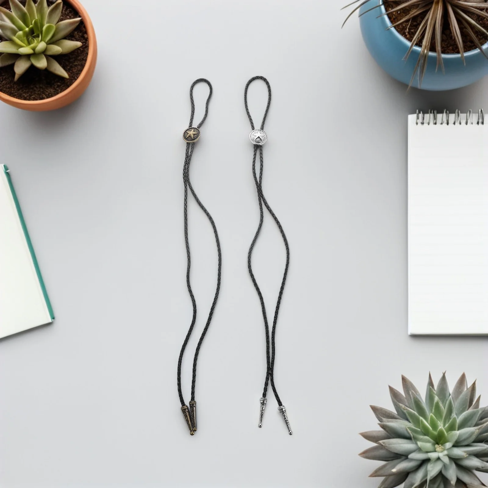 2pcs Adjustable Bolo Tie For Men Women Vintage Pu Western Necktie Star Design Rope Necklace Retro American Jewelry
2pcs Adjustable Bolo Tie For Men Women Vintage Pu Western Necktie Star Design Rope Necklace Retro American Jewelry