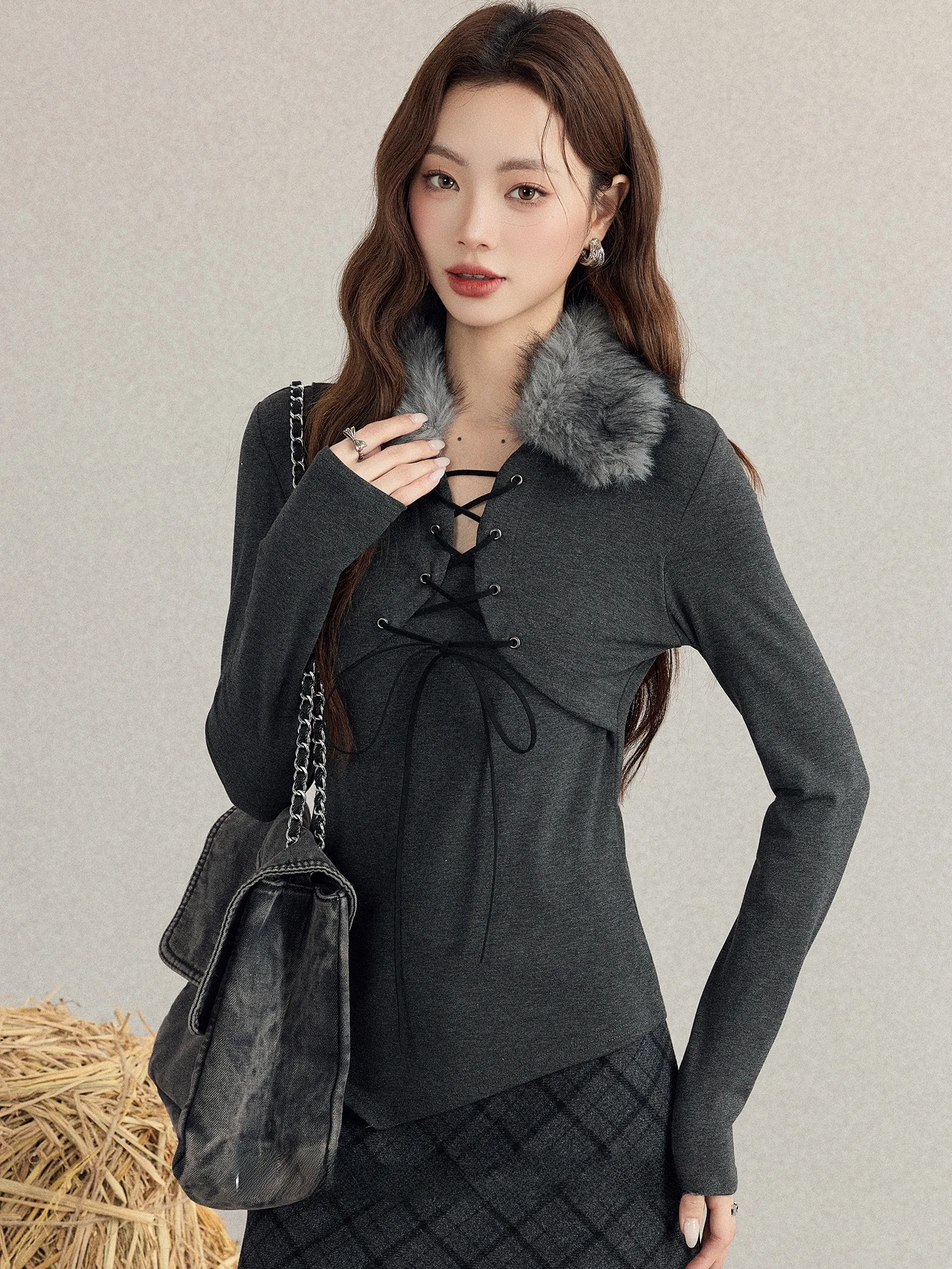 Design Sensation Long Sve Knitted Sweater Women's Faionable Spicy Girl Hollow out Fur Collar Belted Casual Sle Top
Design Sensation Long Sve Knitted Sweater Women's Faionable Spicy Girl Hollow out Fur Collar Belted Casual Sle Top