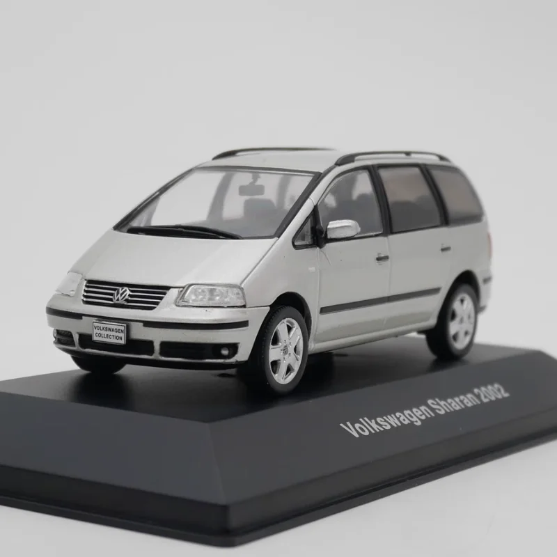 Diecast IXO 1:43 Scale VW Sharan 2002 Sharan MPV Van Alloy Car Model Collectible Toy Gift Souvenir Display Ornament
Diecast IXO 1:43 Scale VW Sharan 2002 Sharan MPV Van Alloy Car Model Collectible Toy Gift Souvenir Display Ornament