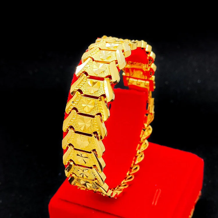 Domineering adjustable bracelet for men 24K gold, AU999 young group pioneer, adapted to street style
Domineering adjustable bracelet for men 24K gold, AU999 young group pioneer, adapted to street style