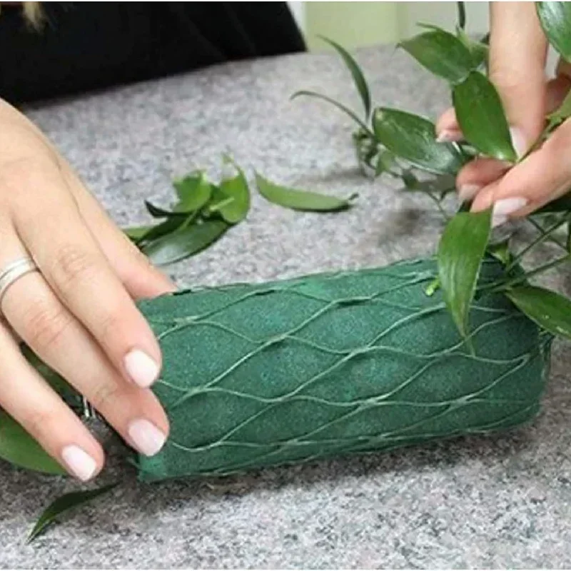 2026Flower Sponge Blocks Water Absorption Floral Wet Foam Garland Green Flower Holder Flower Arrangement Wedding Arbor Arch Door
2026Flower Sponge Blocks Water Absorption Floral Wet Foam Garland Green Flower Holder Flower Arrangement Wedding Arbor Arch Door
