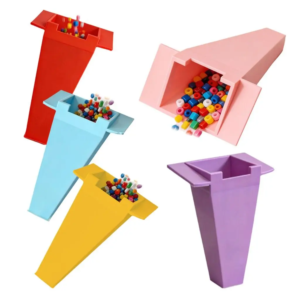 Portable DIY Diamond Painting Funnel Plastic Mini Fuse Beads Picking Tray Handmade Handheld Beading Tool Kit Crafting
Portable DIY Diamond Painting Funnel Plastic Mini Fuse Beads Picking Tray Handmade Handheld Beading Tool Kit Crafting