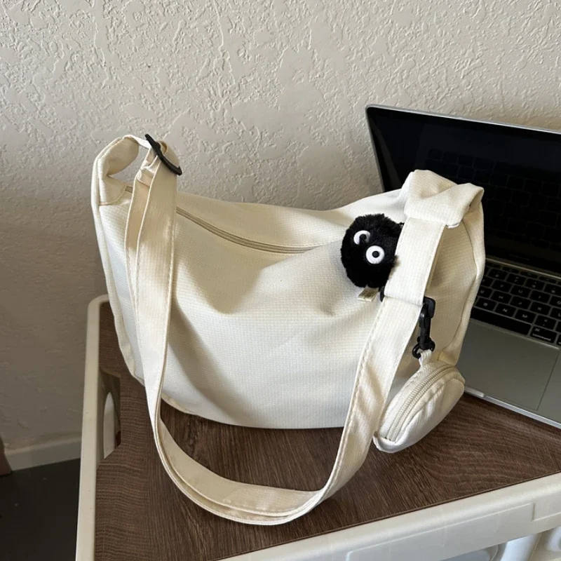 Half Moon Dumpling Bag Canvas Cross Single Medium Multi Pocket Lazy Campus Daily Young Ladies
Half Moon Dumpling Bag Canvas Cross Single Medium Multi Pocket Lazy Campus Daily Young Ladies
