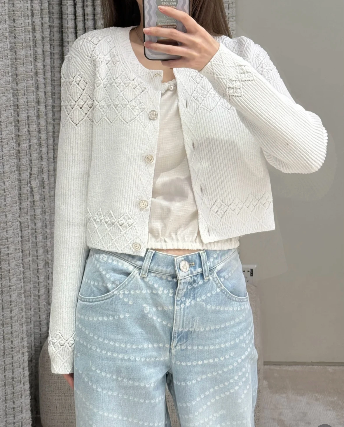 White Lace Hollow out Diamond Pattern ort Open Cardigan Spring New Arrival Small Fraance Sle Women's Knitted Sweater
White Lace Hollow out Diamond Pattern ort Open Cardigan Spring New Arrival Small Fraance Sle Women's Knitted Sweater