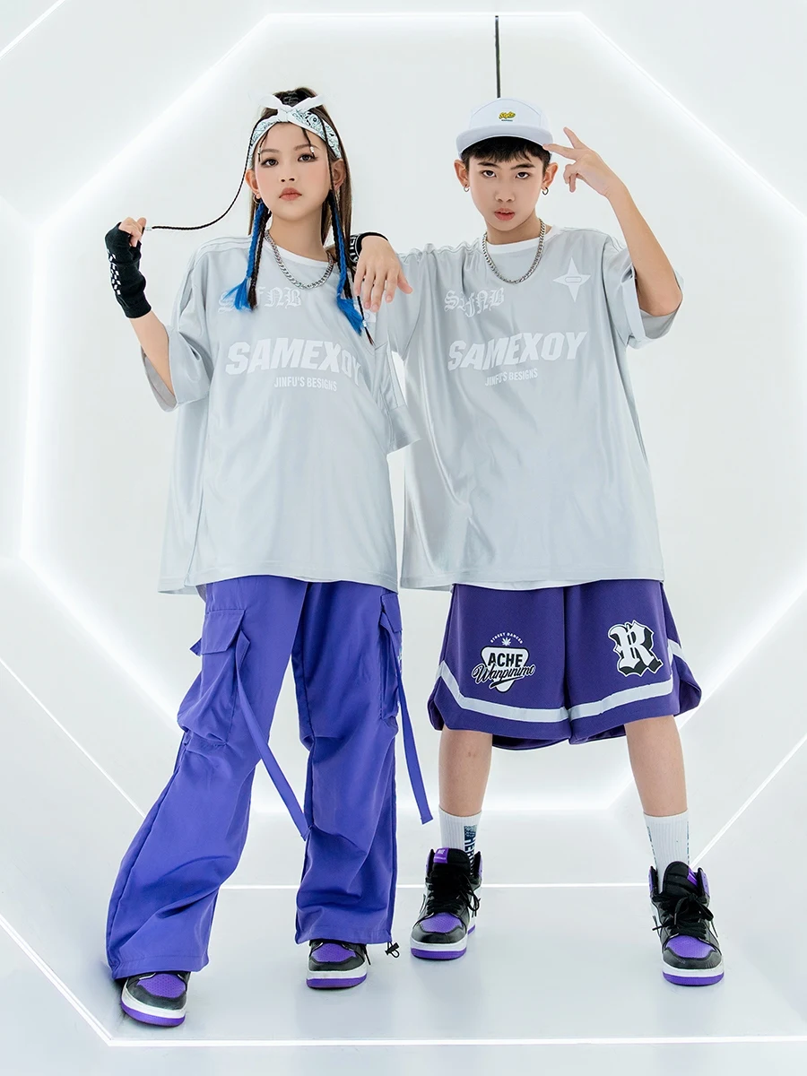 2024 Children Clothing Sliver Loose Shirts Hiphop Pants Streetwear Boys Modern Jazz Dance Costumes Girls Stage Clothes DQS16279
2024 Children Clothing Sliver Loose Shirts Hiphop Pants Streetwear Boys Modern Jazz Dance Costumes Girls Stage Clothes DQS16279
