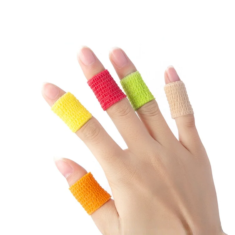 1 Roll Self Adhesive Elastic Bandage 2.5cm*4.5m Colorful Sports Wrap Tape for Finger Joint Knee First Aid Kit Baby Pet Care Tape
1 Roll Self Adhesive Elastic Bandage 2.5cm*4.5m Colorful Sports Wrap Tape for Finger Joint Knee First Aid Kit Baby Pet Care Tape