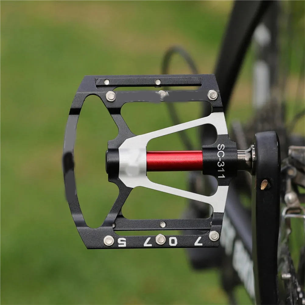 1Pair Premium Aluminum Bike Pedals Hollow Structure Wear Resistant Low Effort Flat Platform Pedals for Cycling Road and
1Pair Premium Aluminum Bike Pedals Hollow Structure Wear Resistant Low Effort Flat Platform Pedals for Cycling Road and