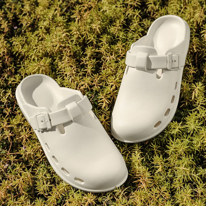 Soft Sole Holey Slippers Men, Breathable EVA Anti-Odor Drainage Sandals, Non-Slip Outdoor Beach Shoes, Comfortable Casual Footwe
Soft Sole Holey Slippers Men, Breathable EVA Anti-Odor Drainage Sandals, Non-Slip Outdoor Beach Shoes, Comfortable Casual Footwe
