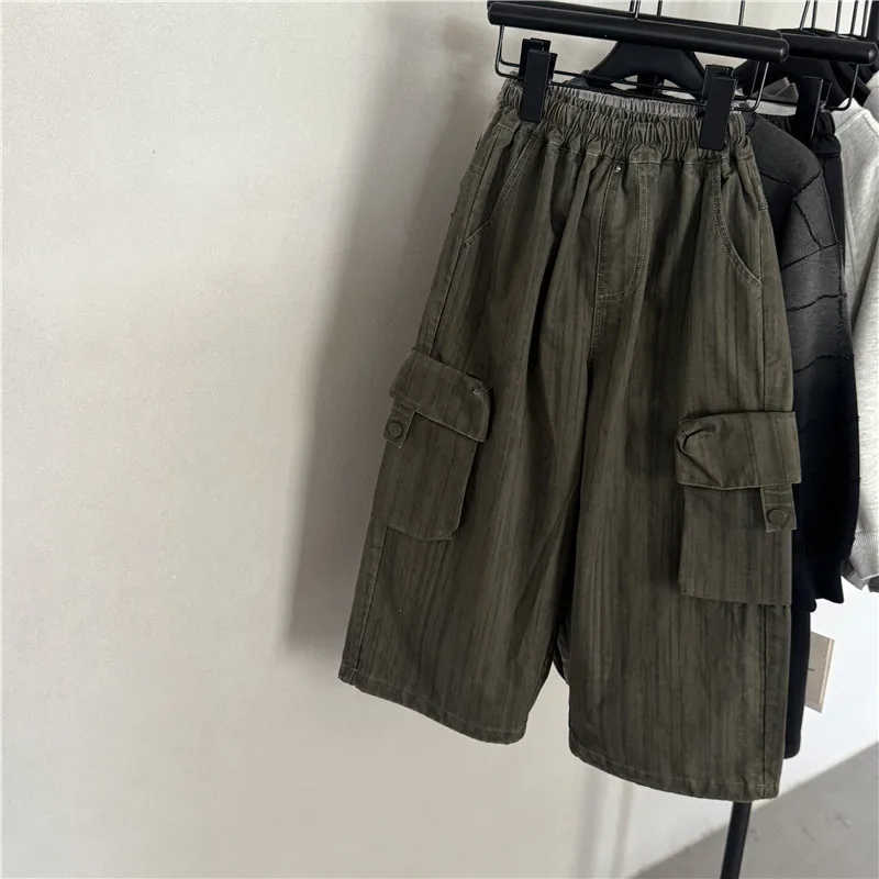 26 Year Early Spring New Fashionable Simple Boys and Girls Vertical Striped Autumn Pants Casual Pants
26 Year Early Spring New Fashionable Simple Boys and Girls Vertical Striped Autumn Pants Casual Pants