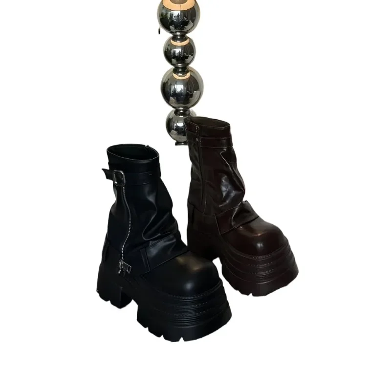 GOOHOJIO зимние женские байкерские ботинки, модные женские элегантные ботинки на платформе с пряжкой на плоской подошве, повседневные женские рыцарские ботинки
GOOHOJIO зимние женские байкерские ботинки, модные женские элегантные ботинки на платформе с пряжкой на плоской подошве, повседневные женские рыцарские ботинки