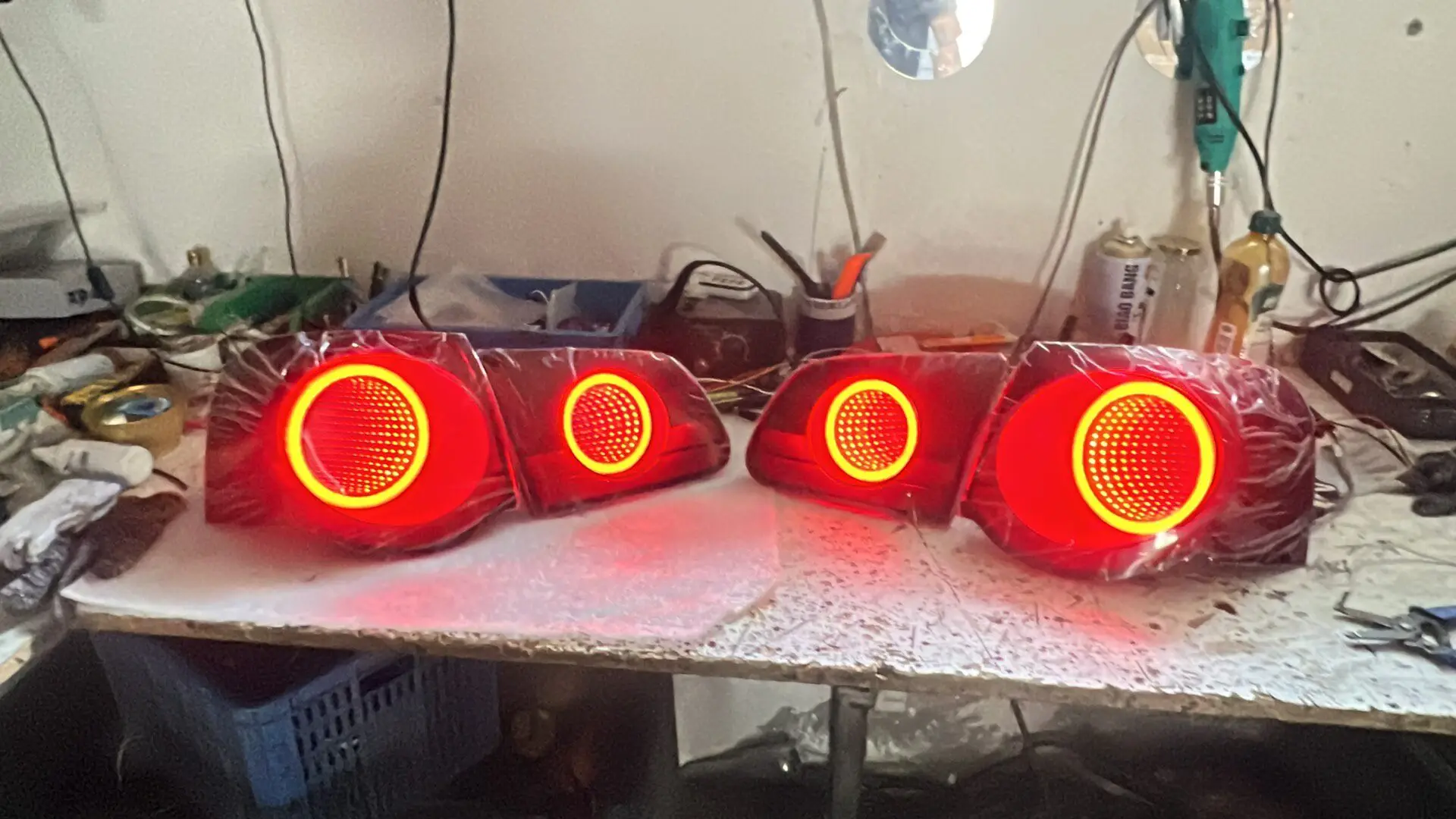 Car Tail Light App Control Taillight for Volkswagen vw passat b6 r36 sedan jetta mk5 Brake Driving Reversing Lamp Turn Signalcus
Car Tail Light App Control Taillight for Volkswagen vw passat b6 r36 sedan jetta mk5 Brake Driving Reversing Lamp Turn Signalcus