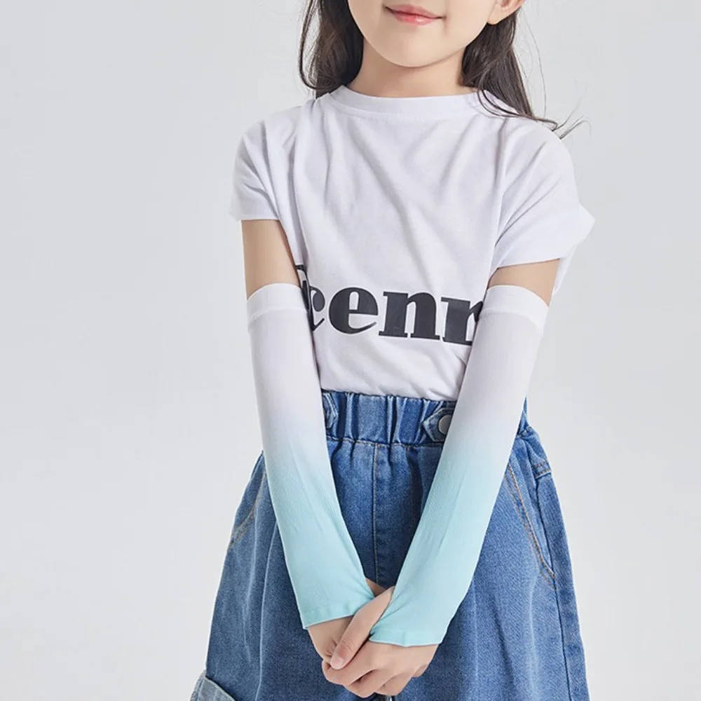 Polyester Ice Silk Arm Sleeves Spandex Finger Hole Gradient Color Sleeve Thin Breathable Sun Protection Arm Cover Beach
Polyester Ice Silk Arm Sleeves Spandex Finger Hole Gradient Color Sleeve Thin Breathable Sun Protection Arm Cover Beach