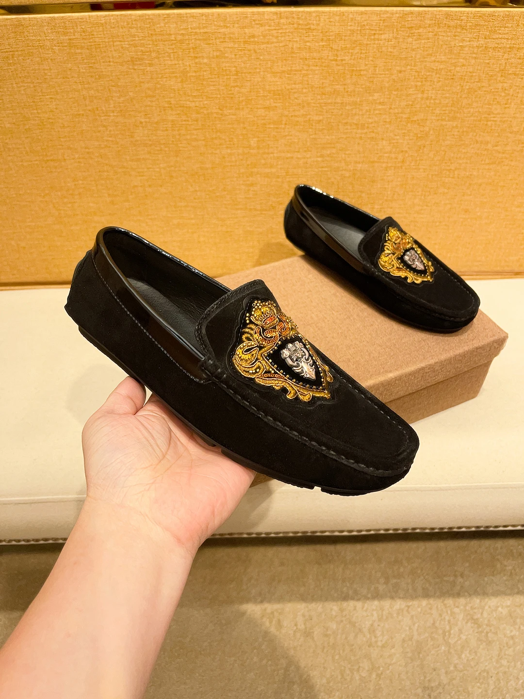 European Style Men's Shoes Trendy High End Loafers New Leather Versatile Casual Shoes Easy To Wear Comfortable Men's Footwe
European Style Men's Shoes Trendy High End Loafers New Leather Versatile Casual Shoes Easy To Wear Comfortable Men's Footwe
