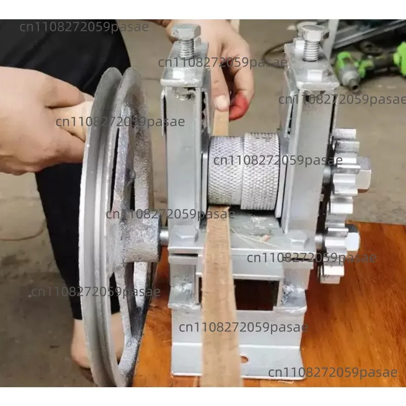 Small Electric Splitter, Hand-Cranked Splitter, Bamboo Strip Separator, Bamboo Splitting Machine, Home-Use