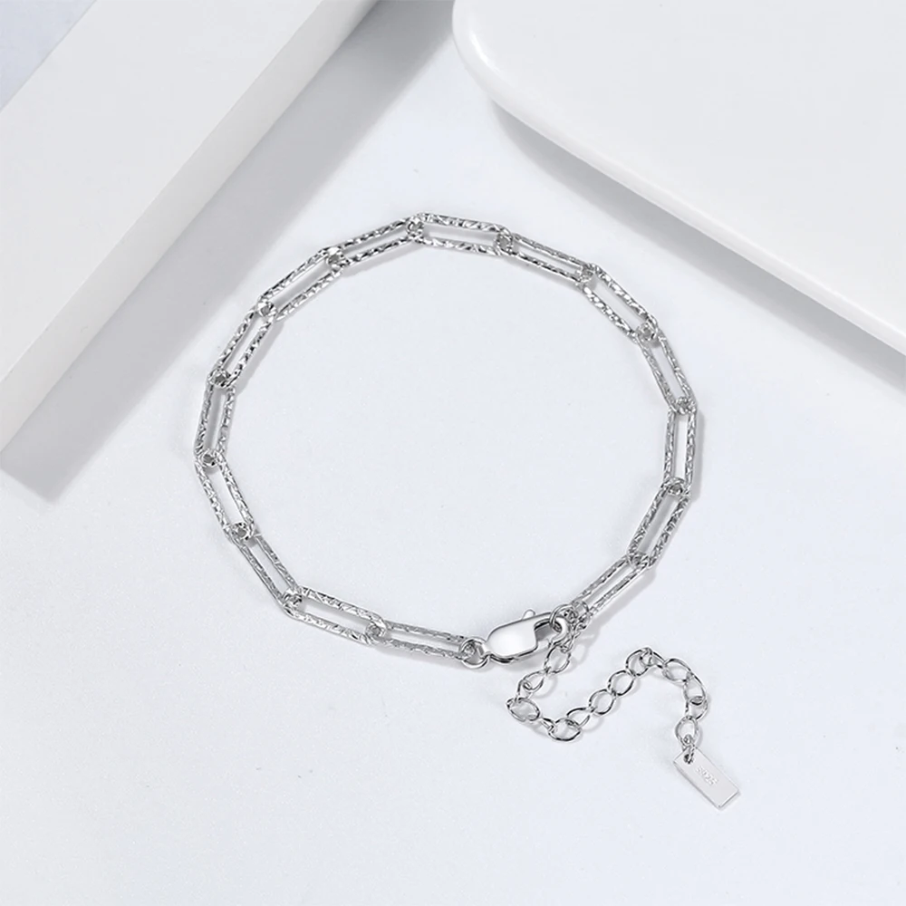 KISS MANDY Real 925 Sterling Silver Paperclip Chain Bracelet Handmade Hammered Link Chain Bangle for Women Jewelry Gifts SB120
KISS MANDY Real 925 Sterling Silver Paperclip Chain Bracelet Handmade Hammered Link Chain Bangle for Women Jewelry Gifts SB120