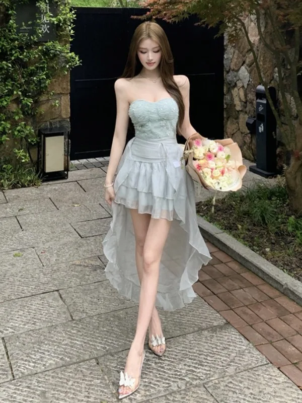 Summer New Pure Desire Women's Dress with Strapless Design Tailored Netting Tulle Hem Irregular Waist in A-Line Skirt
Summer New Pure Desire Women's Dress with Strapless Design Tailored Netting Tulle Hem Irregular Waist in A-Line Skirt