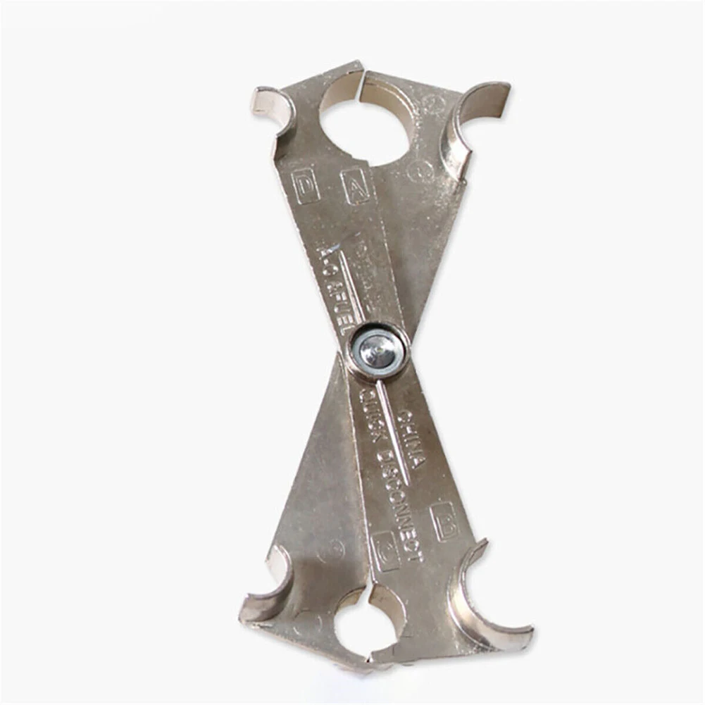 Car Maintenance Quick Disconnect Tool for Fuel Line A/C Line and Heater Hose Couplers Used in Daily Workshop Operations
Car Maintenance Quick Disconnect Tool for Fuel Line A/C Line and Heater Hose Couplers Used in Daily Workshop Operations