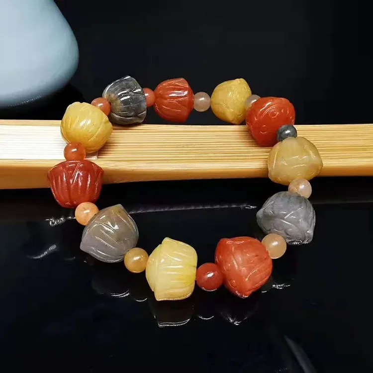 2021 New Gold Silk Jade Lotus Seed Bracelet High Quality Gold Silk Jade Lotus Seed Bracelet Handmade
2021 New Gold Silk Jade Lotus Seed Bracelet High Quality Gold Silk Jade Lotus Seed Bracelet Handmade
