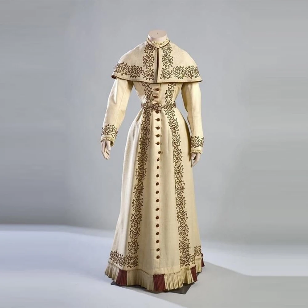 1880s Visiting Costume Tudor Regency Queen Walking Dress Victorian Renaissance Noble Duchess Rococo Afternoon Ball Gown
1880s Visiting Costume Tudor Regency Queen Walking Dress Victorian Renaissance Noble Duchess Rococo Afternoon Ball Gown