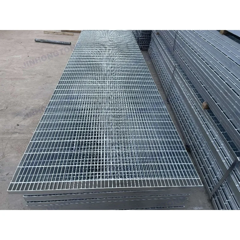 Оцинкованная решетка с интервалом 40 мм. Легкий вес. Простая установка для различных размеров. Стальная решетка на заказ.
Оцинкованная решетка с интервалом 40 мм. Легкий вес. Простая установка для различных размеров. Стальная решетка на заказ.