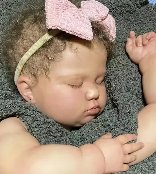 DLS 25inches Sleeping Baby Reborn Doll Toddler Girl with Rooted Hair Cloth Body Handmade Toy
DLS 25inches Sleeping Baby Reborn Doll Toddler Girl with Rooted Hair Cloth Body Handmade Toy