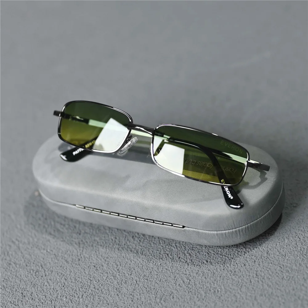 Rockjoy Small Steampunk Men Sunglasses Women Day Night Driving Polarized Unisex Rectangle Sun Glasses for Male Driver
Rockjoy Small Steampunk Men Sunglasses Women Day Night Driving Polarized Unisex Rectangle Sun Glasses for Male Driver