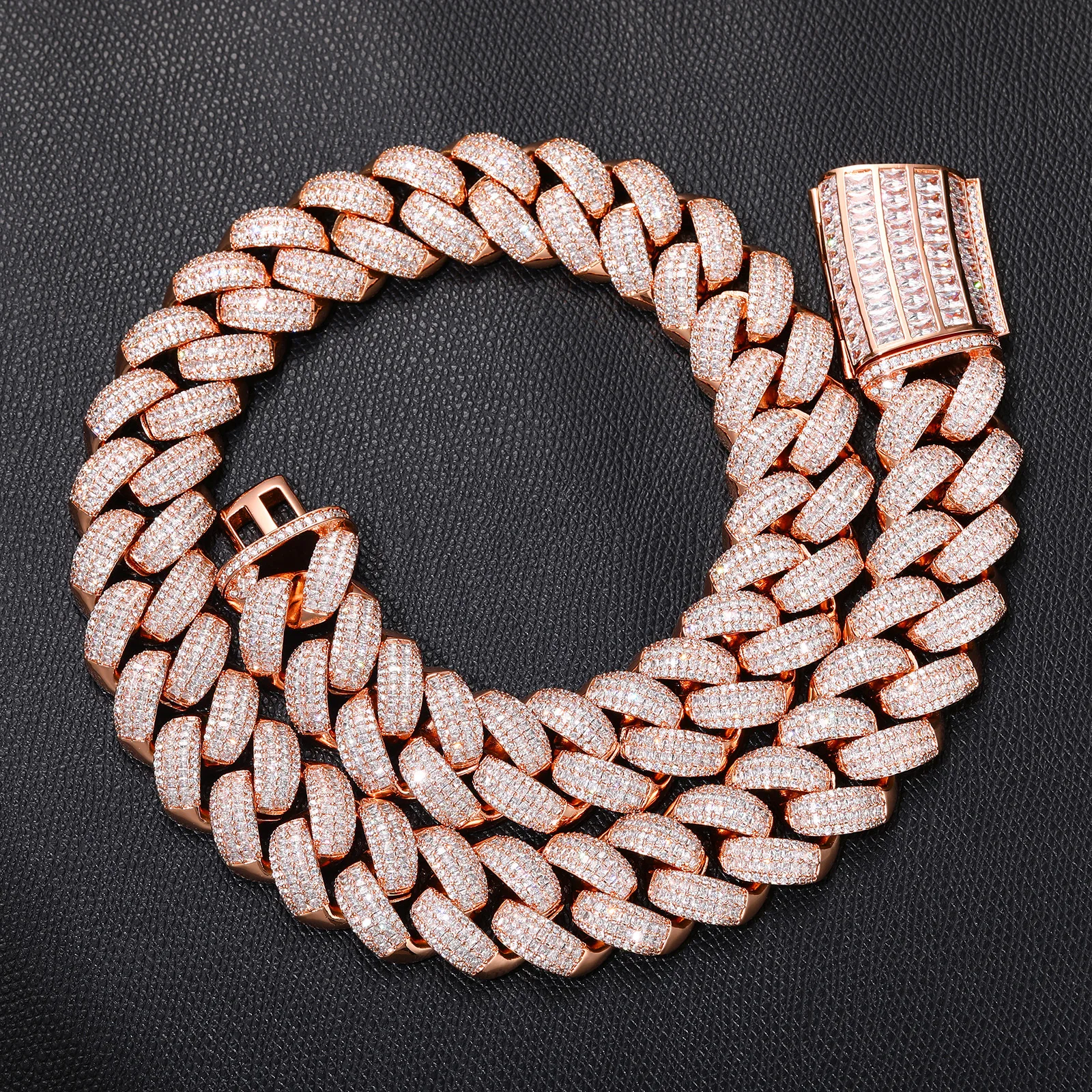 Moroccan Style 18K Real Gold Plated Cuban Chain 25mm Full Zircon Paved Waterproof Fade-resistant Men's Necklace Bracelet
Moroccan Style 18K Real Gold Plated Cuban Chain 25mm Full Zircon Paved Waterproof Fade-resistant Men's Necklace Bracelet