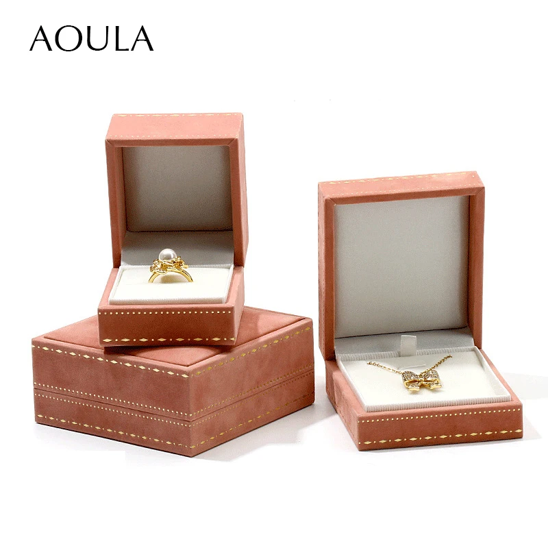 Luxury Ring Earrings Pendant Necklace Jewelry Gift Packaging Storage Box Wholesale for Travel Accessories Packing Organizer Case
Luxury Ring Earrings Pendant Necklace Jewelry Gift Packaging Storage Box Wholesale for Travel Accessories Packing Organizer Case