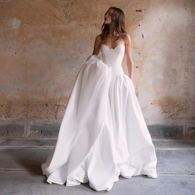 Eightree 2026 Wedding Dresses A-Line Bridal Gown Sweetheart Floor Length Ball Gowns Glamorous Robes Vestidos De Novia Customized
Eightree 2026 Wedding Dresses A-Line Bridal Gown Sweetheart Floor Length Ball Gowns Glamorous Robes Vestidos De Novia Customized