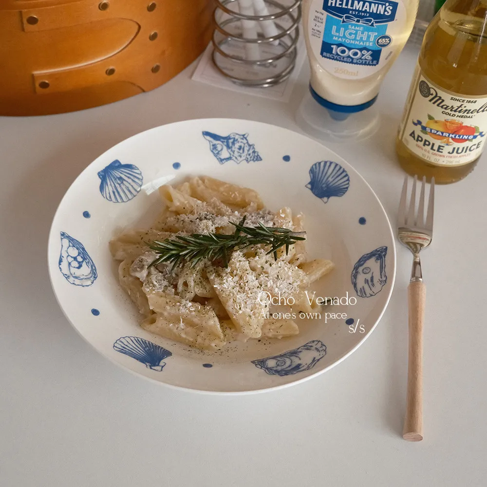 Conch Starfish Pattern Ceramic Plate 2026 New Household Round High Temperature Firing Craft Pasta Dishes High End Serving Plate
Conch Starfish Pattern Ceramic Plate 2026 New Household Round High Temperature Firing Craft Pasta Dishes High End Serving Plate