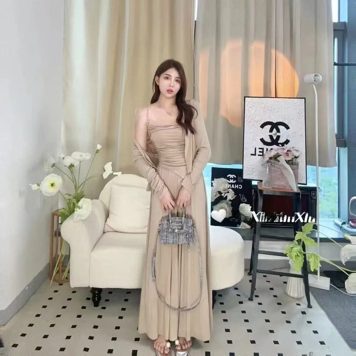 New plus Size Casual Leisure Set High Waist Floor Length Pants Asymmetrical Open Cardigan Elegant Three Piece Suit for Women
New plus Size Casual Leisure Set High Waist Floor Length Pants Asymmetrical Open Cardigan Elegant Three Piece Suit for Women