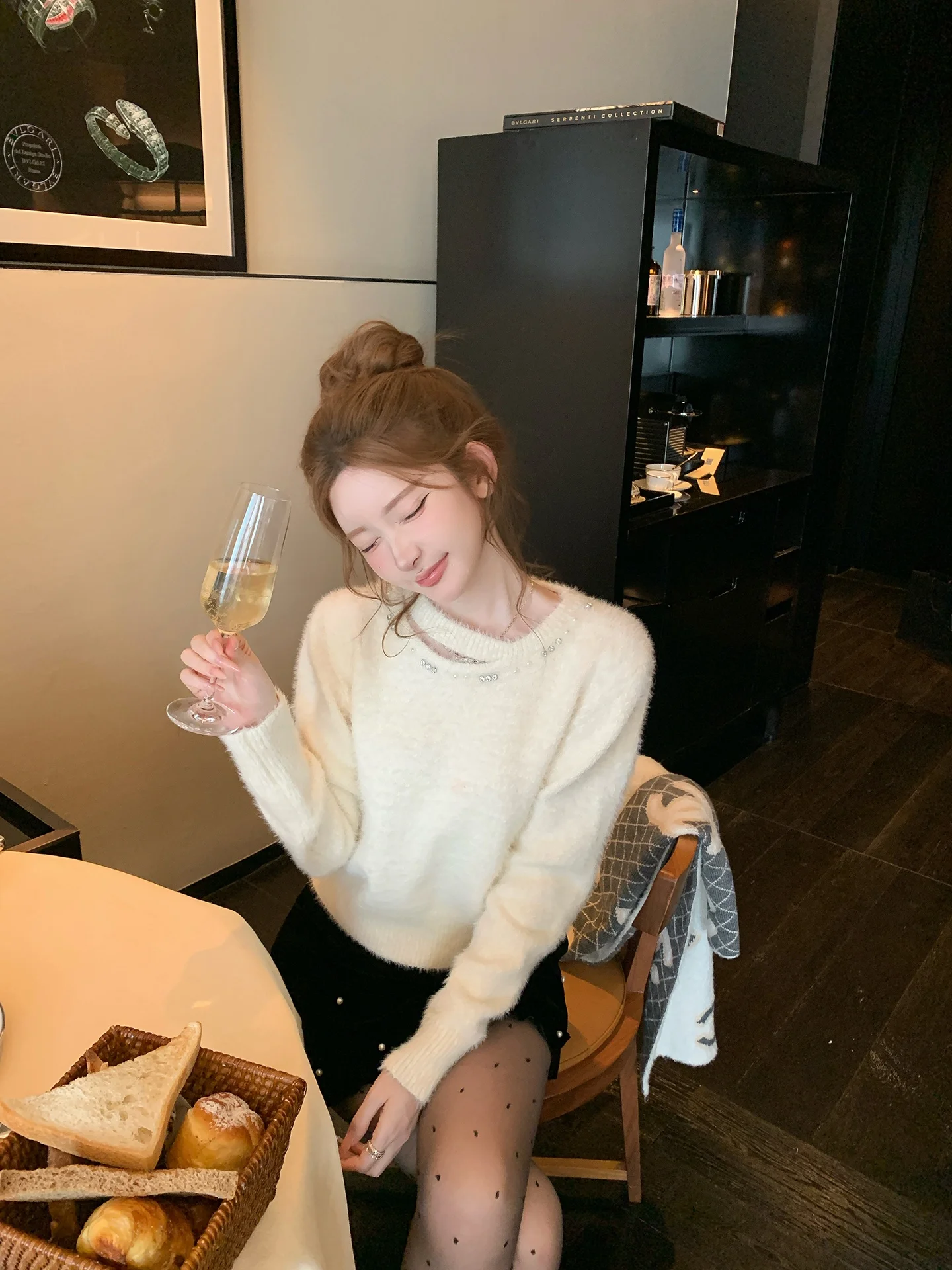 Вязаный свитер Chen Dayu Design из белого норкового бархата, женский, осенне-зимний, для повседневной носки, приталенный, длинный
Вязаный свитер Chen Dayu Design из белого норкового бархата, женский, осенне-зимний, для повседневной носки, приталенный, длинный