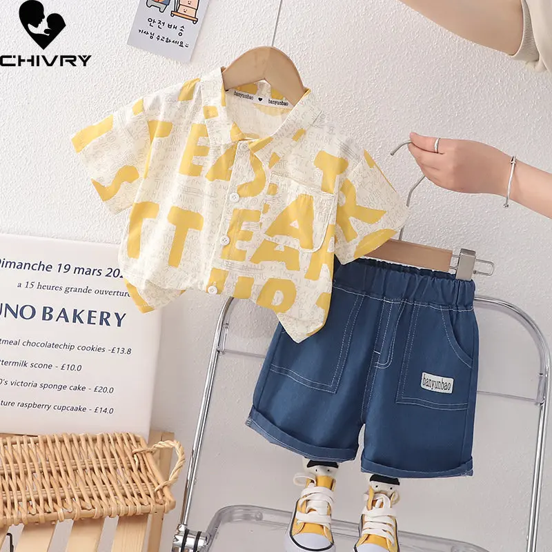Boys Summer Clothing New 2023 Baby Boy Fashion Letter Print Short Sleeve Lapel Shirt Tops with Denim Shorts Kids Clothes Sets
Boys Summer Clothing New 2023 Baby Boy Fashion Letter Print Short Sleeve Lapel Shirt Tops with Denim Shorts Kids Clothes Sets
