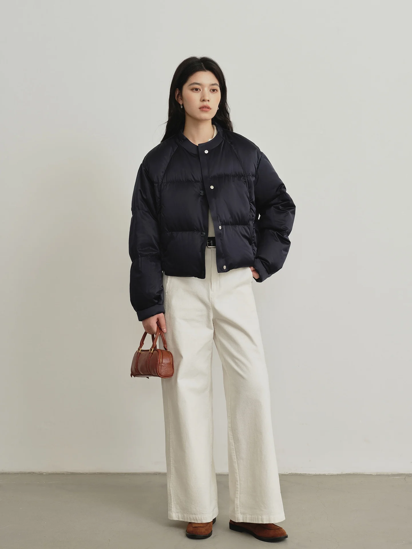 Gansen 90 White Du down Puffer Jaet круглый Ne Satin Свободная высококачественная теплая верхняя одежда Casual Sle No Hat Design
Gansen 90 White Du down Puffer Jaet круглый Ne Satin Свободная высококачественная теплая верхняя одежда Casual Sle No Hat Design