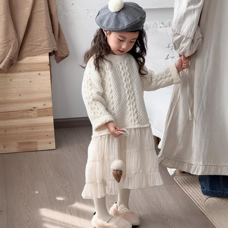Autumn Winter New Children's Clothing Girls' Sweater Patchwork Mesh Princess Dress Baby Girl Knitted Dress Stylish Dress
Autumn Winter New Children's Clothing Girls' Sweater Patchwork Mesh Princess Dress Baby Girl Knitted Dress Stylish Dress