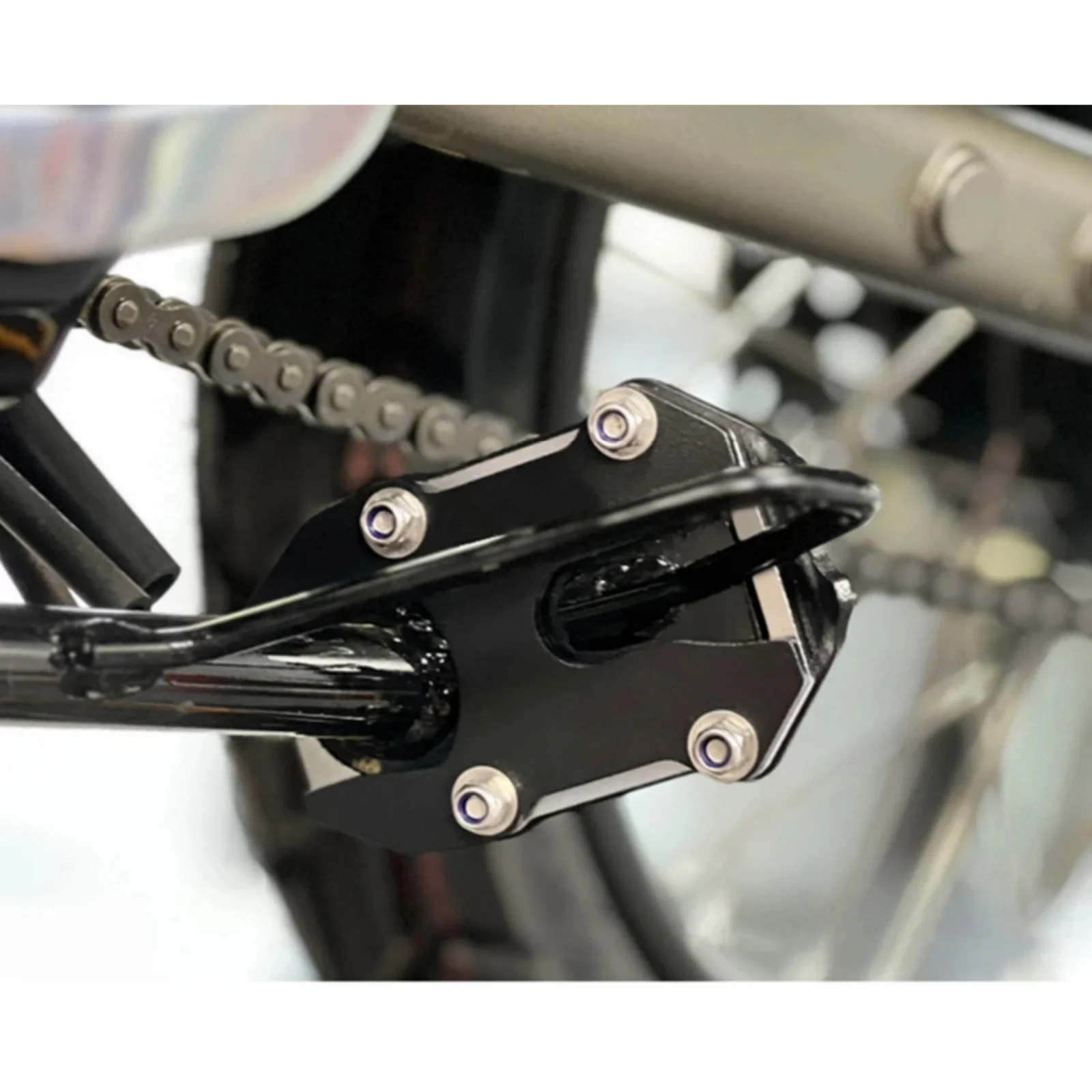 Motorcycle Accessories Side Pillar Enlarged Seat Kickstand Foot Side Stand Extension Pad Plus For HONDA CT125 2023-Up
Motorcycle Accessories Side Pillar Enlarged Seat Kickstand Foot Side Stand Extension Pad Plus For HONDA CT125 2023-Up