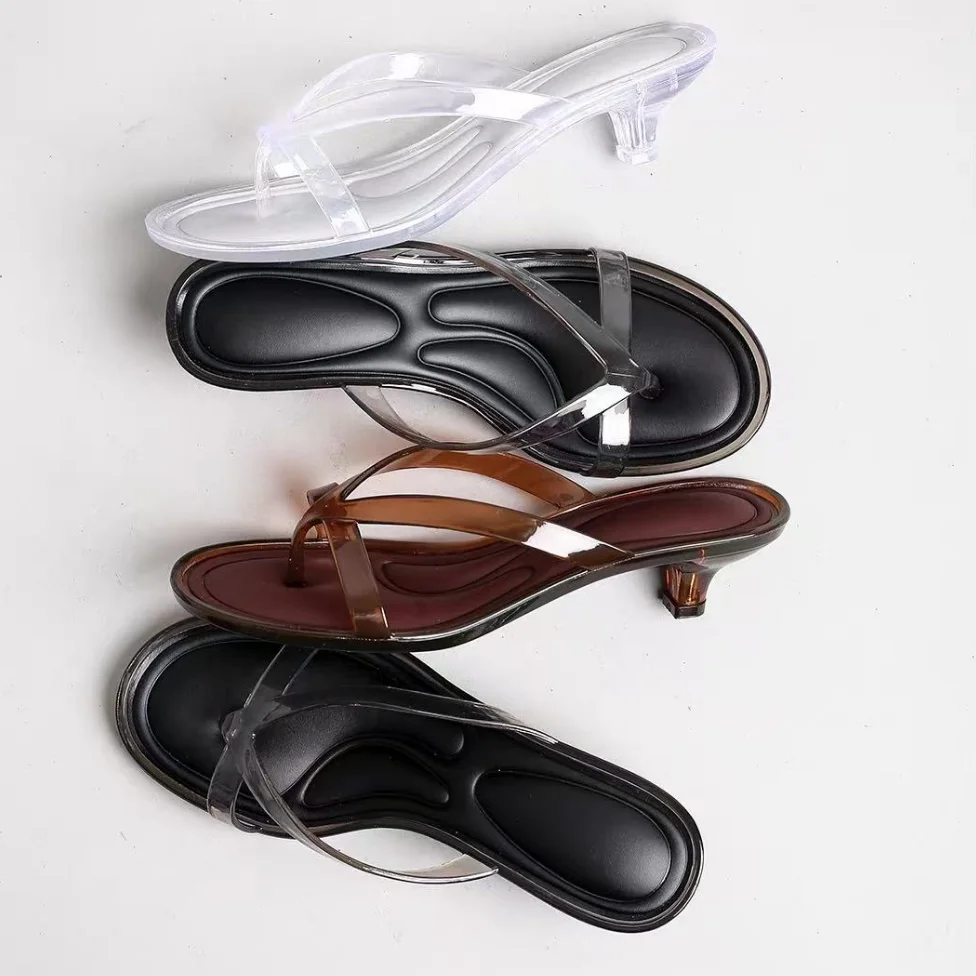 women's new sandals pair of flip flops wearing square headed fashionable wine glasses crystal jelly pvc ms slippers
women's new sandals pair of flip flops wearing square headed fashionable wine glasses crystal jelly pvc ms slippers