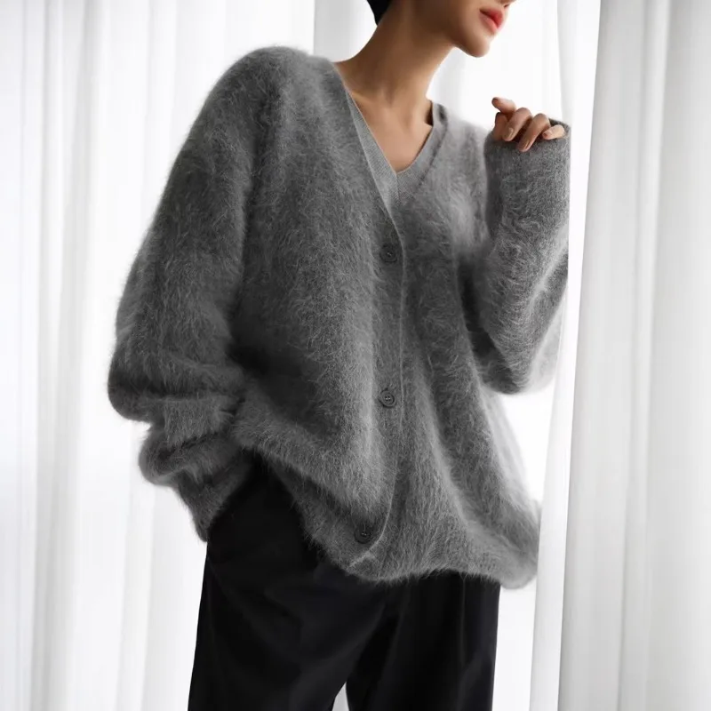 2026 New Women's Cardigans Korean Fashion V-neck Sweater Coat Long Sleeve Sweater Female Buttons Solid Knitted Jacket Women
2026 New Women's Cardigans Korean Fashion V-neck Sweater Coat Long Sleeve Sweater Female Buttons Solid Knitted Jacket Women