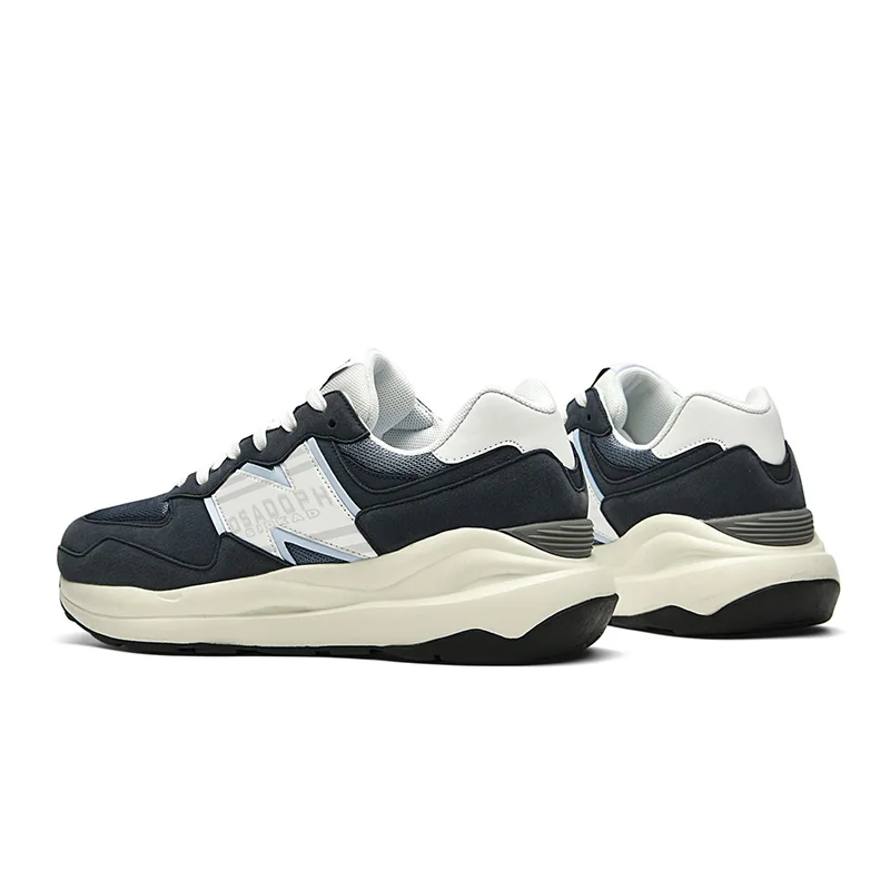 2025 Classic Running Travel Shark Shoes Burst Men's Women‘s Couple Sports Tenis Shoes All-match Casual Basketball Zoomx Sneakers
2025 Classic Running Travel Shark Shoes Burst Men's Women‘s Couple Sports Tenis Shoes All-match Casual Basketball Zoomx Sneakers