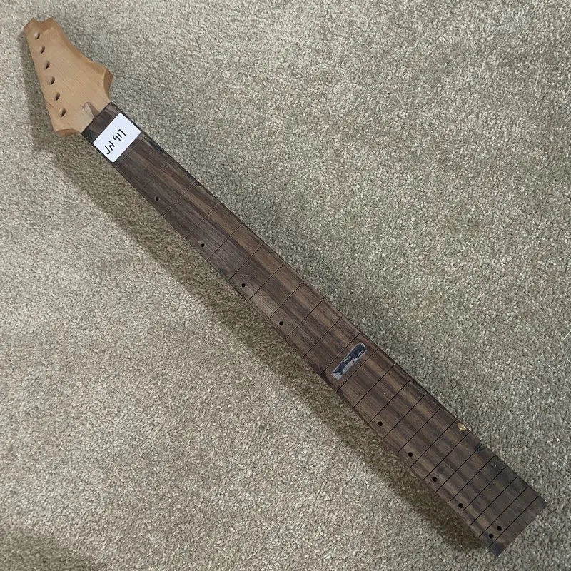 JN917 DIY Guitar Parts Semi Finishing 6 String Electric Guitar Neck Raw Materials No Paints DIY Replace USE
JN917 DIY Guitar Parts Semi Finishing 6 String Electric Guitar Neck Raw Materials No Paints DIY Replace USE