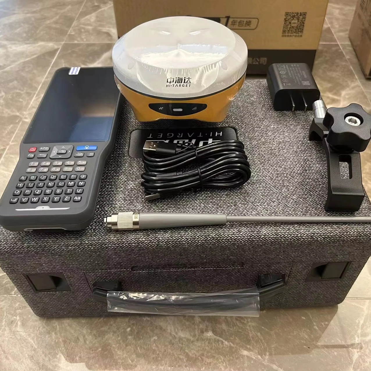 Best Price Hi-target V300/V500 GNSS RTK With 1408 Channelsand Ihand55 Controller For Land Surveying Equipment
Best Price Hi-target V300/V500 GNSS RTK With 1408 Channelsand Ihand55 Controller For Land Surveying Equipment
