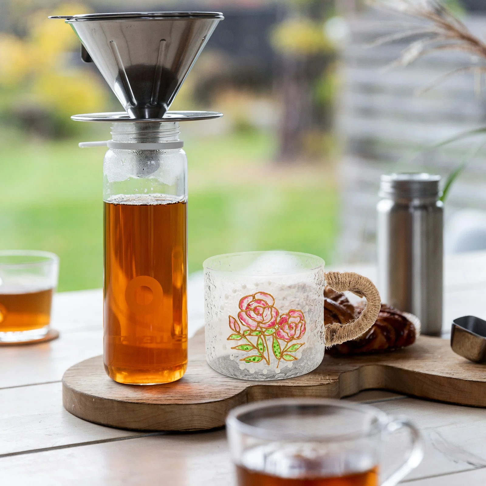 Elegant Vintage Glass Water Cup Stainless Steel Hemp Rope Handle Flower Pattern Tea Mug Practical Gift Home Office Use
Elegant Vintage Glass Water Cup Stainless Steel Hemp Rope Handle Flower Pattern Tea Mug Practical Gift Home Office Use